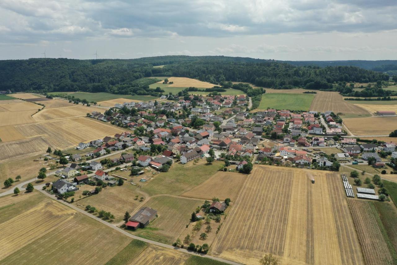 Roemercastell Wirtshaus & Hotel Bohming Экстерьер фото